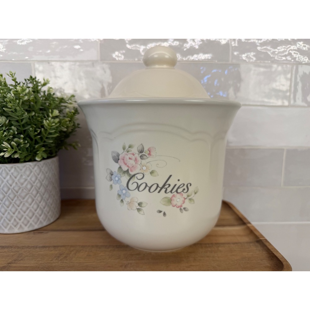 Pfaltzgraff Cookie Jar Tea Rose Floral 2.5 Qt Cream Vintage Cottagecore USA 507